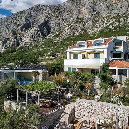 Mit Gemeinschaftlichem Pool By Interhome Appartement *